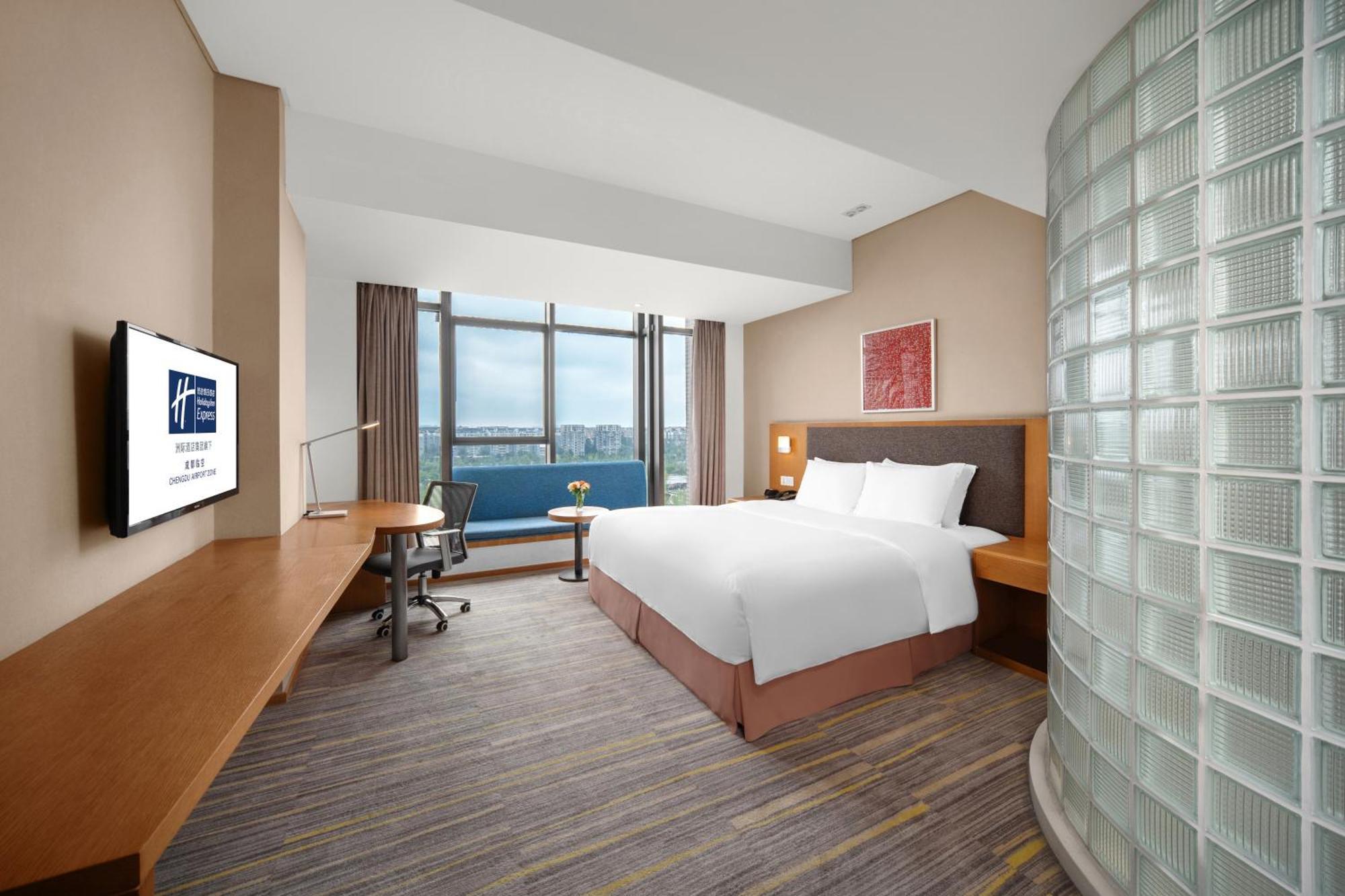 Holiday Inn Express Chengdu Airport Zone Free Shuttle From Shuangliu International Airport To Hotel ,Welcome Drink Exterior photo