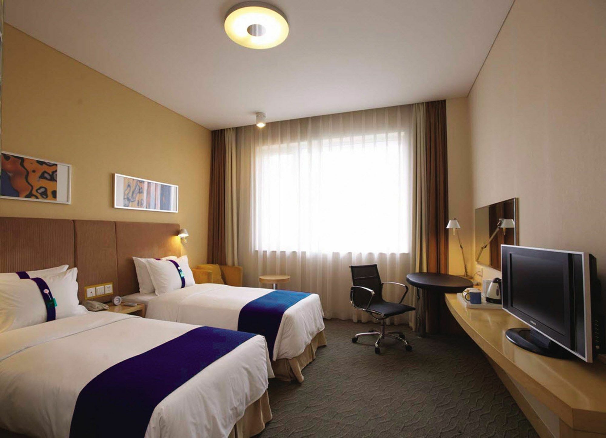 Holiday Inn Express Chengdu Airport Zone Free Shuttle From Shuangliu International Airport To Hotel ,Welcome Drink Exterior photo